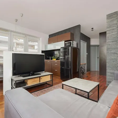Cozy With Parking Near Babice Airport By Renters Apartment *